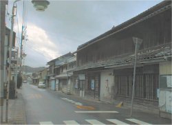 �ɖ�̊X����