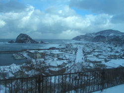 �C�����̎s�X