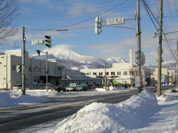 ��m���s�X